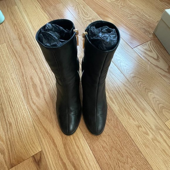 Dear Frances Spirit Boot in Black, Size 9 - Picture 8 of 9